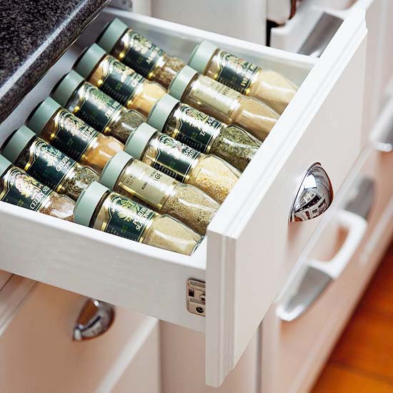 Een kleine keuken inrichten met slimme keukenkastjes