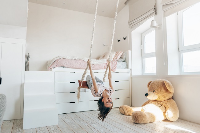 Opbergruimte in kleine kinderslaapkamer
