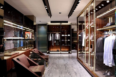 Walk in closet mannen